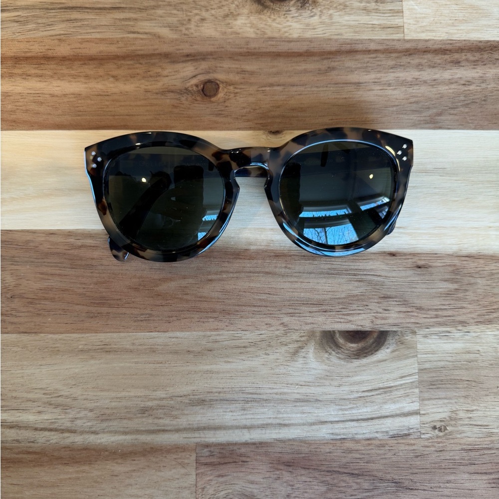 Authentic Celine CL 41801/S, Tortoise